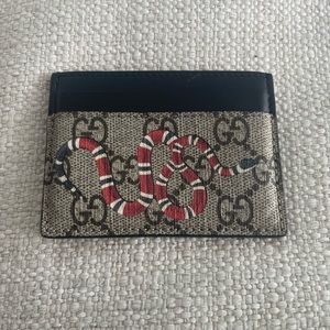 Gucci credit card wallet